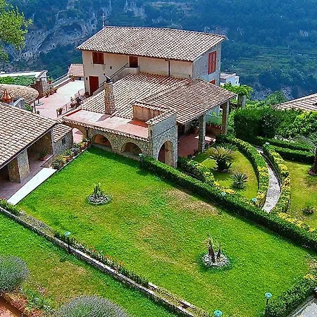 Sleeps 10 Pool Air Con Wifi * Scala