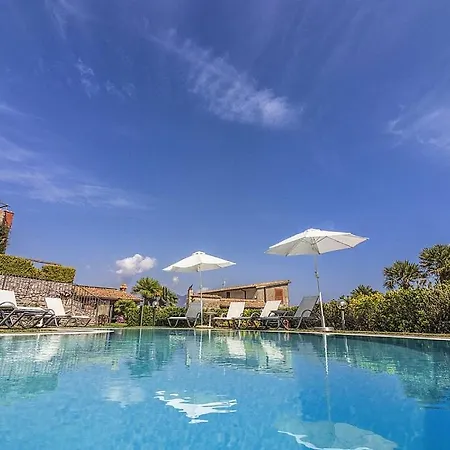 Villa Sleeps 10 Pool Air Con Wifi Scala